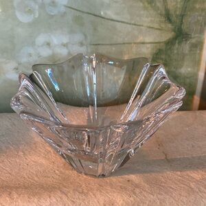 Vintage Orrefors Sweden tulip Crystal vase signed